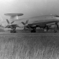 Tu-126, Zokniai